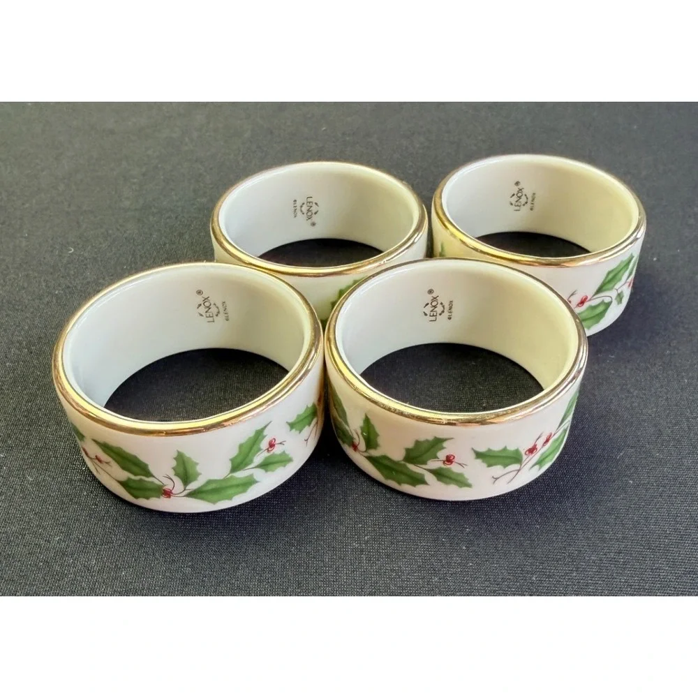 Lenox Holiday Napkin Rings Set of 4 Ivory Bone China Gold Trim Holly Vintage